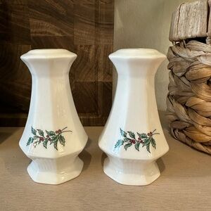 Nikko Christmastime Octagon Salt and Pepper Shakers